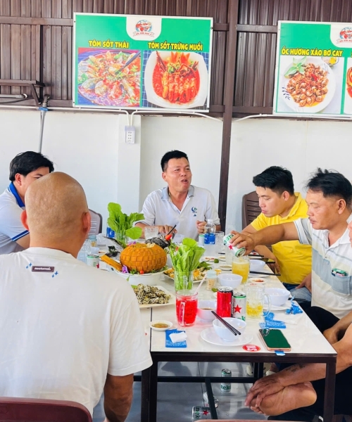 Không gian quán 4